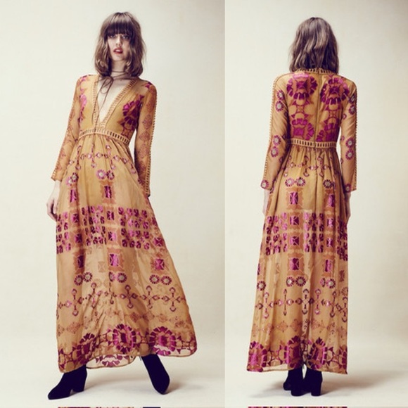 For Love and Lemons Barcelona Maxi Dress Old Gold - Picture 8 of 11